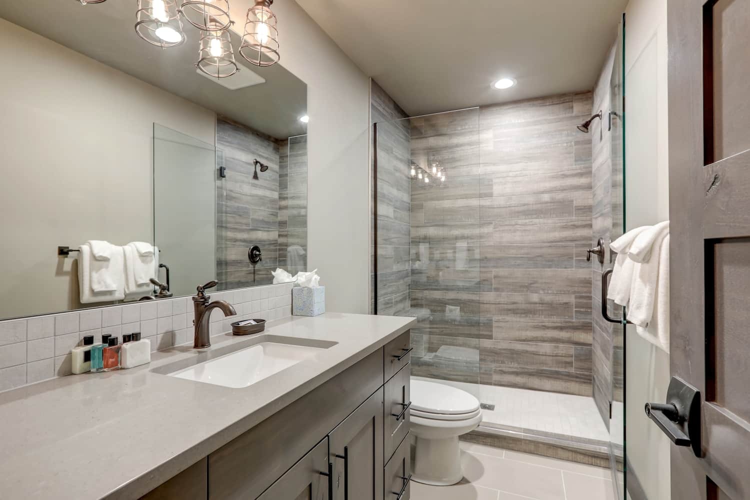 Step into the Future: Walk-In Showers to Lead 2024 Bathroom Trends in the {city}!