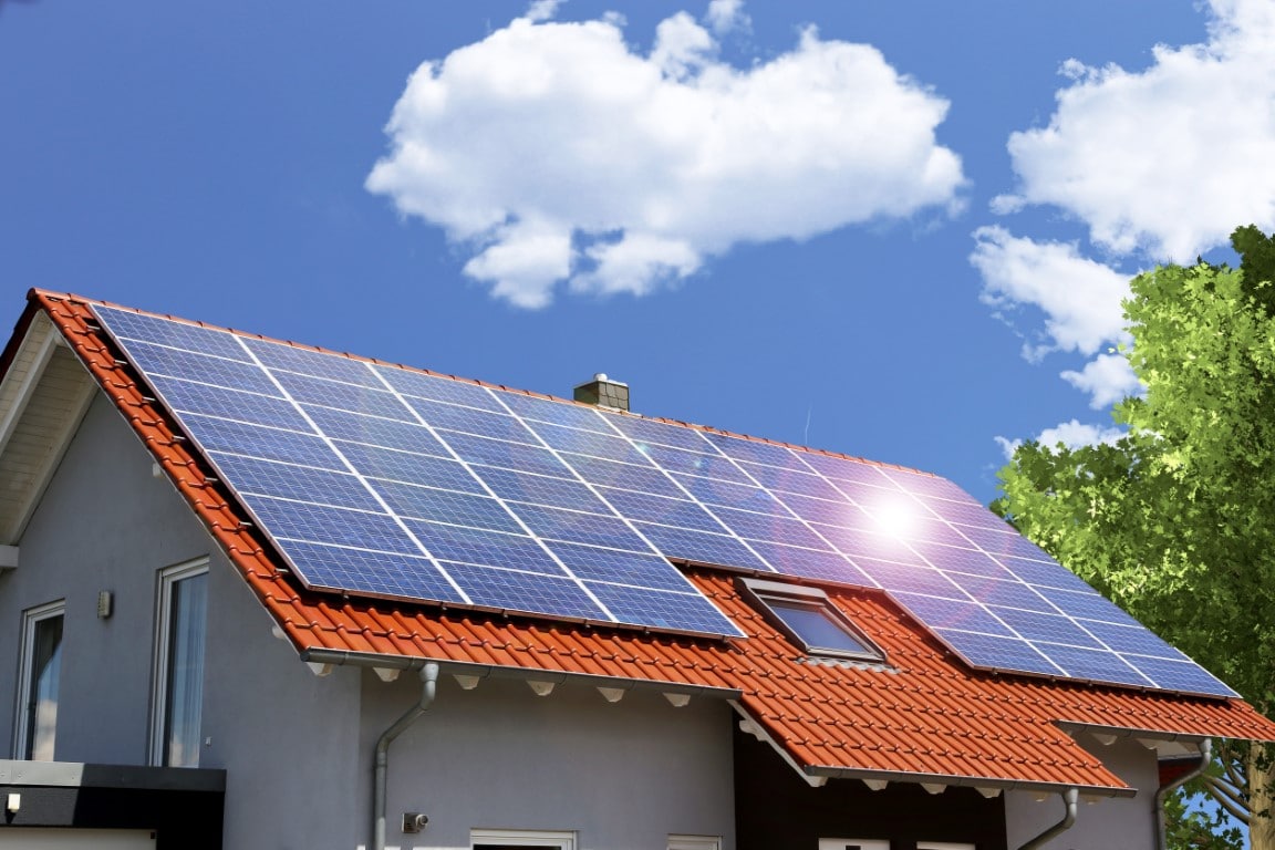 Les panneaux solaires sur les toits : une solution plus abordable que vous ne l'imaginez